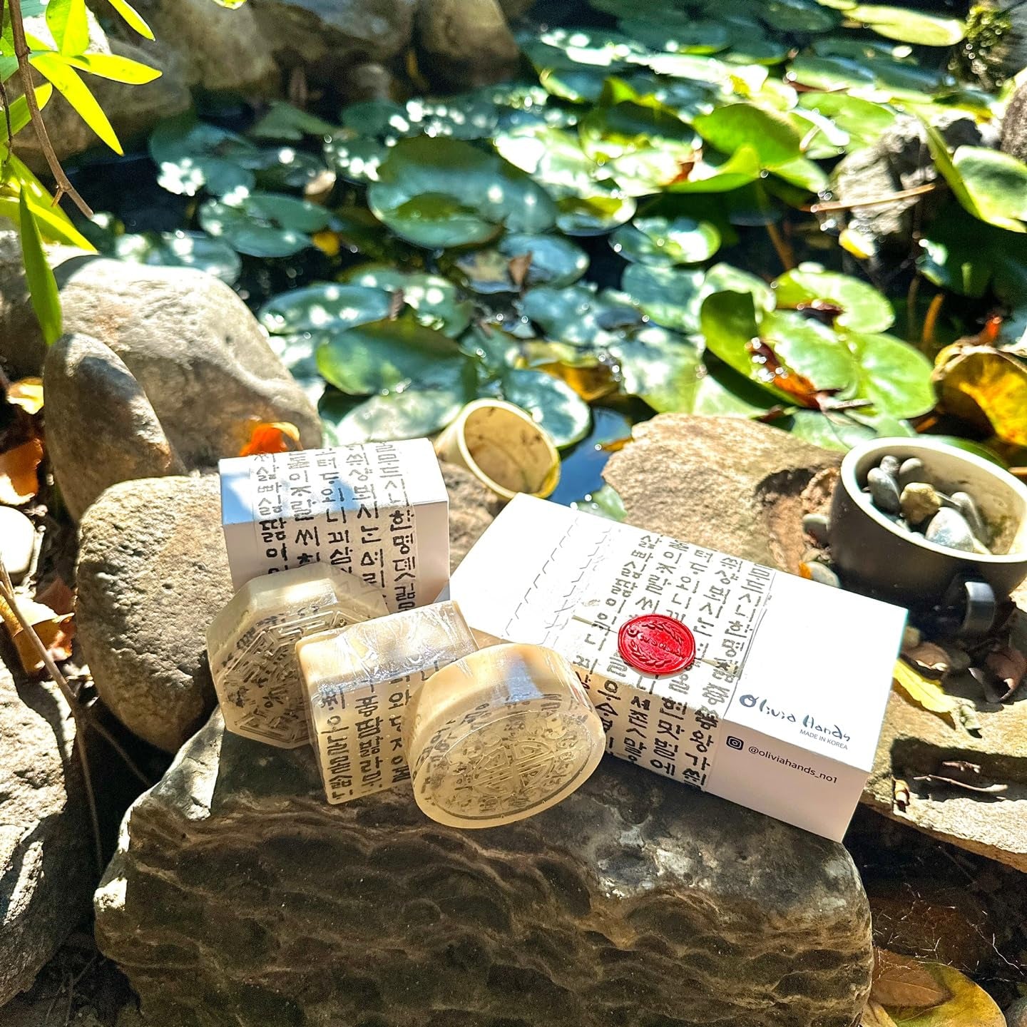 ] Korean Traditional Hangeul Soaps Gift Sets Handmade Soaps - 2Pcs Wash Hands & Body, All Natural Ingredients, Korean Beauty Skin Care, Gift for Women, Gift for Housewarming